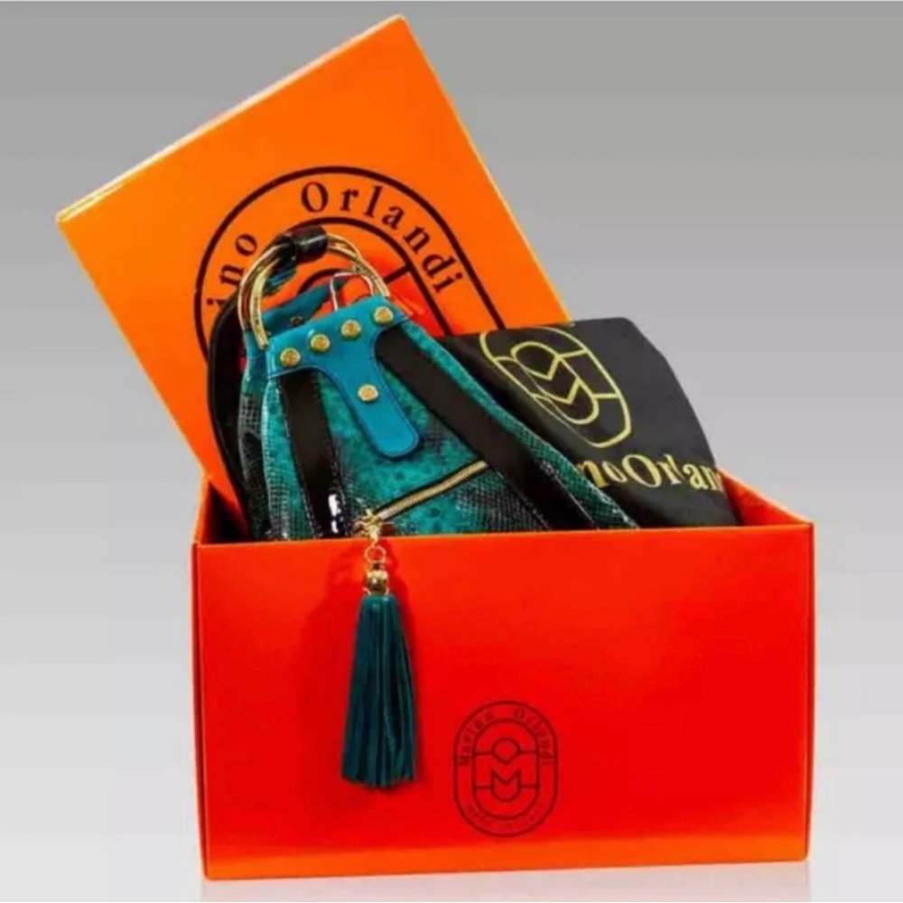 🔥FLASH SALE $250🔥Beautiful Purse is gently used!!*price firm